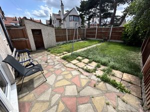 Photo 19- click for photo gallery